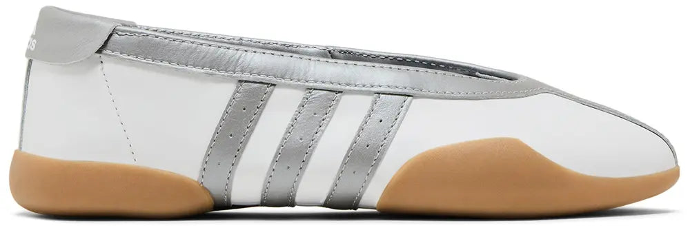 みわく Взуття adidas Wmns Taekwondo Mei 'White Silver Metallic Gum