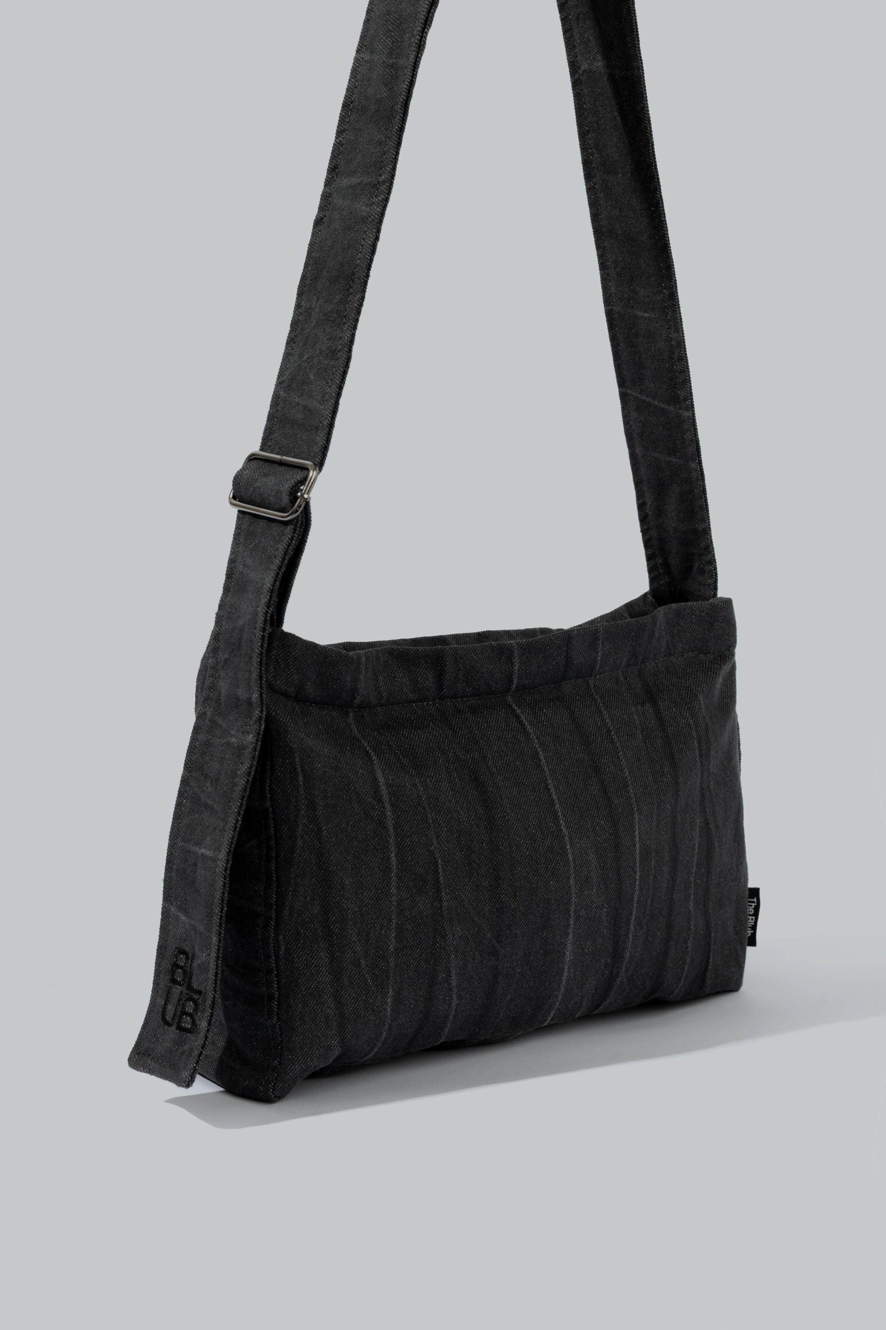 The Blub Crossbody № 48 Washed