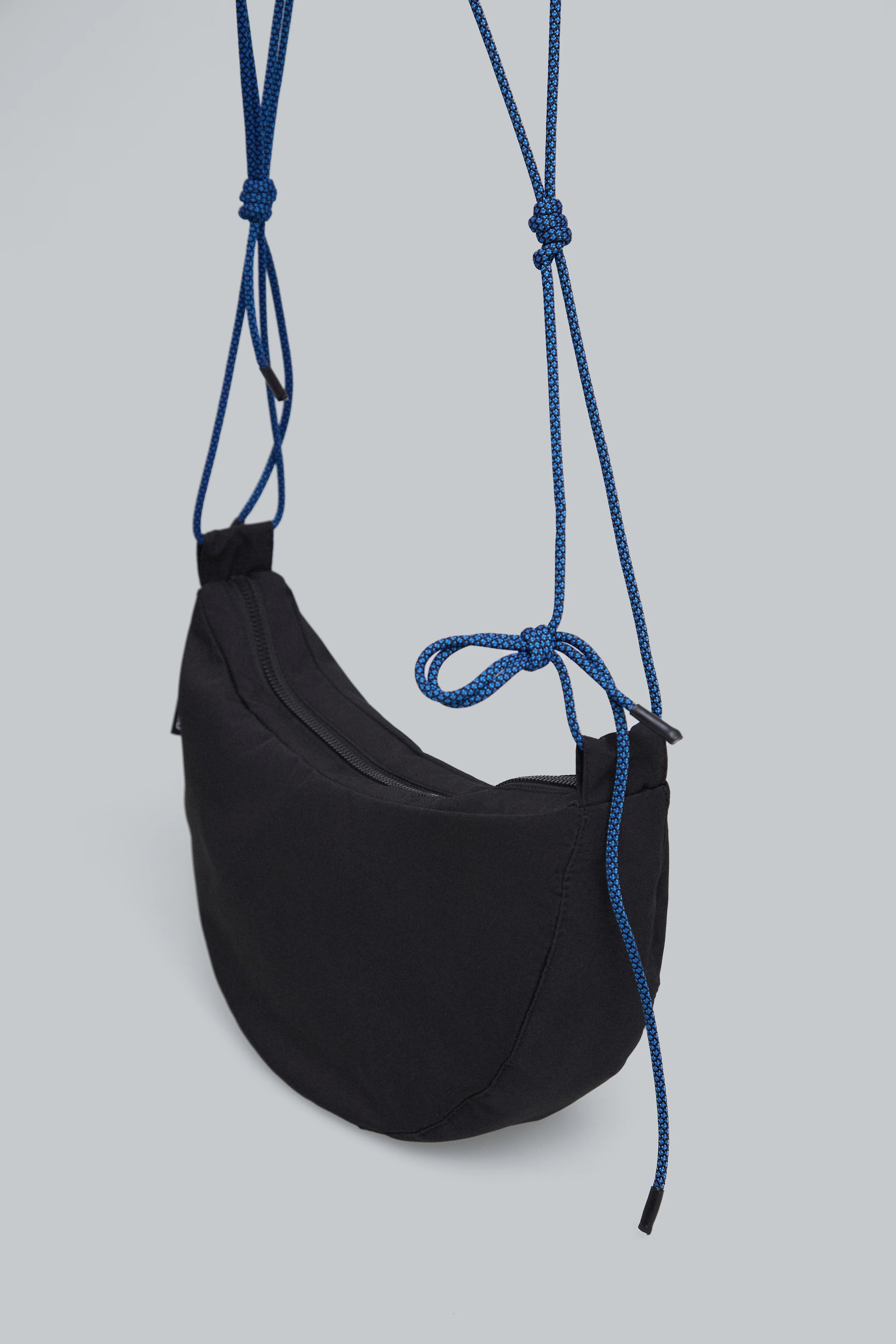 The Blub Rope Crossbody