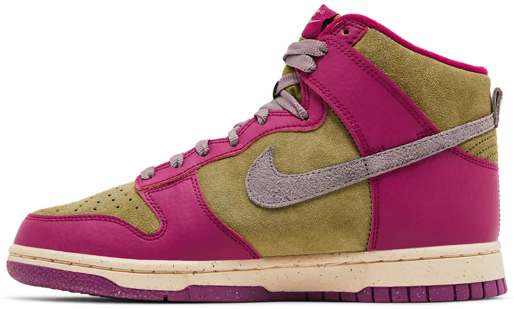 Nike Dunk High Dynamic Berry W