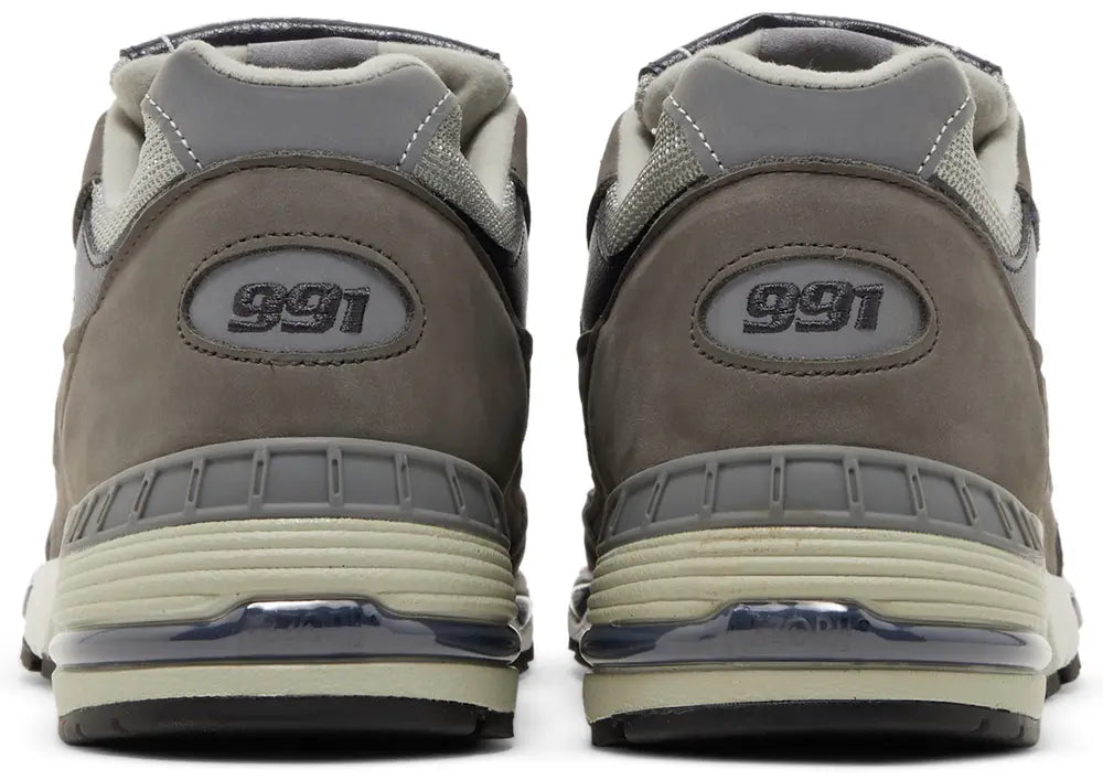 New Balance 991 Made in England 'Castlerock Navy'