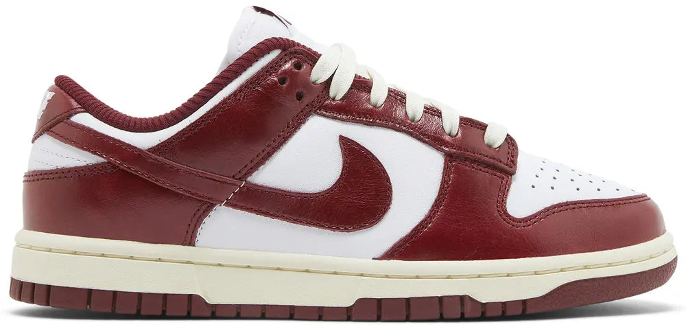 Dunk Wmns Low Premium 'Vintage Red'