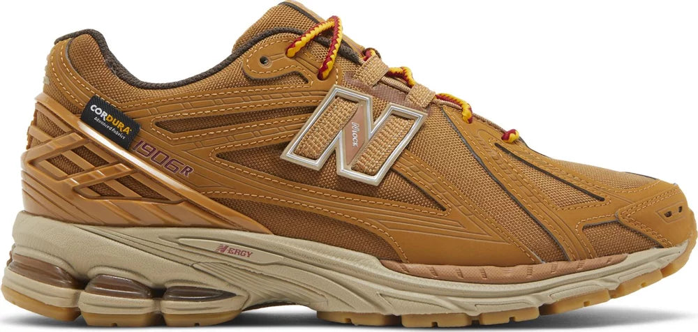 New Balance 1906R Cordura Pouch Vintage Wheat