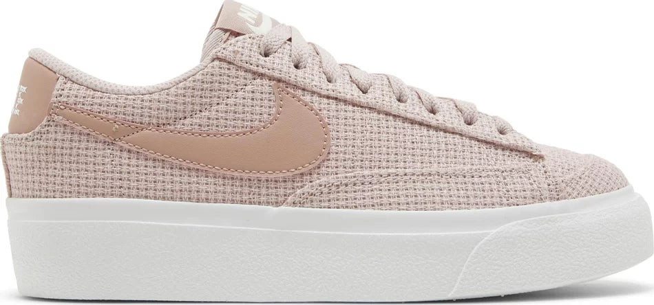 Nike Blazer Low Platfrom ESS