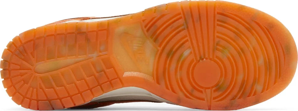 Nike Dunk Low Cracked Orange