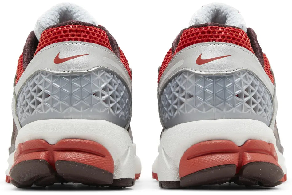 Nike Air Zoom Vomero 5 'Mystic Red'