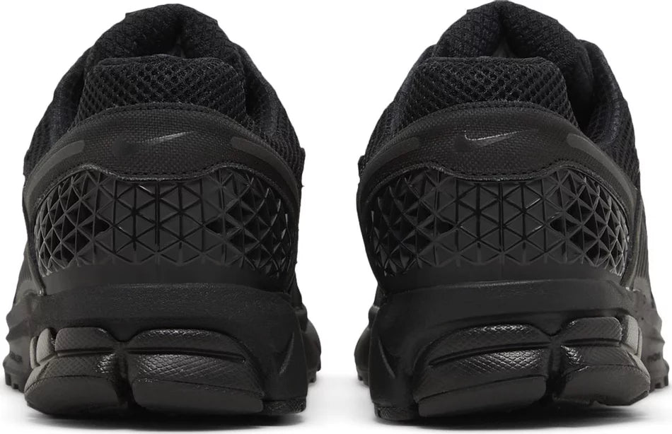 Nike Air Zoom Vomero 5 'Triple Black'