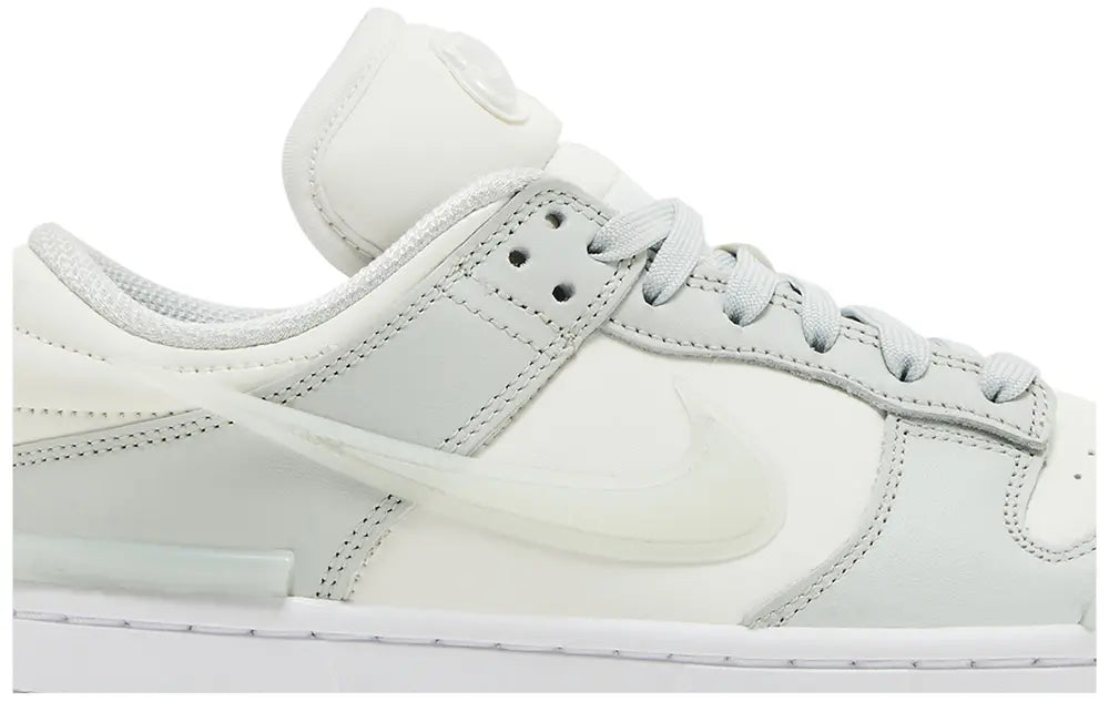 Nike Wmns Dunk Low Twist 'Light Silver'