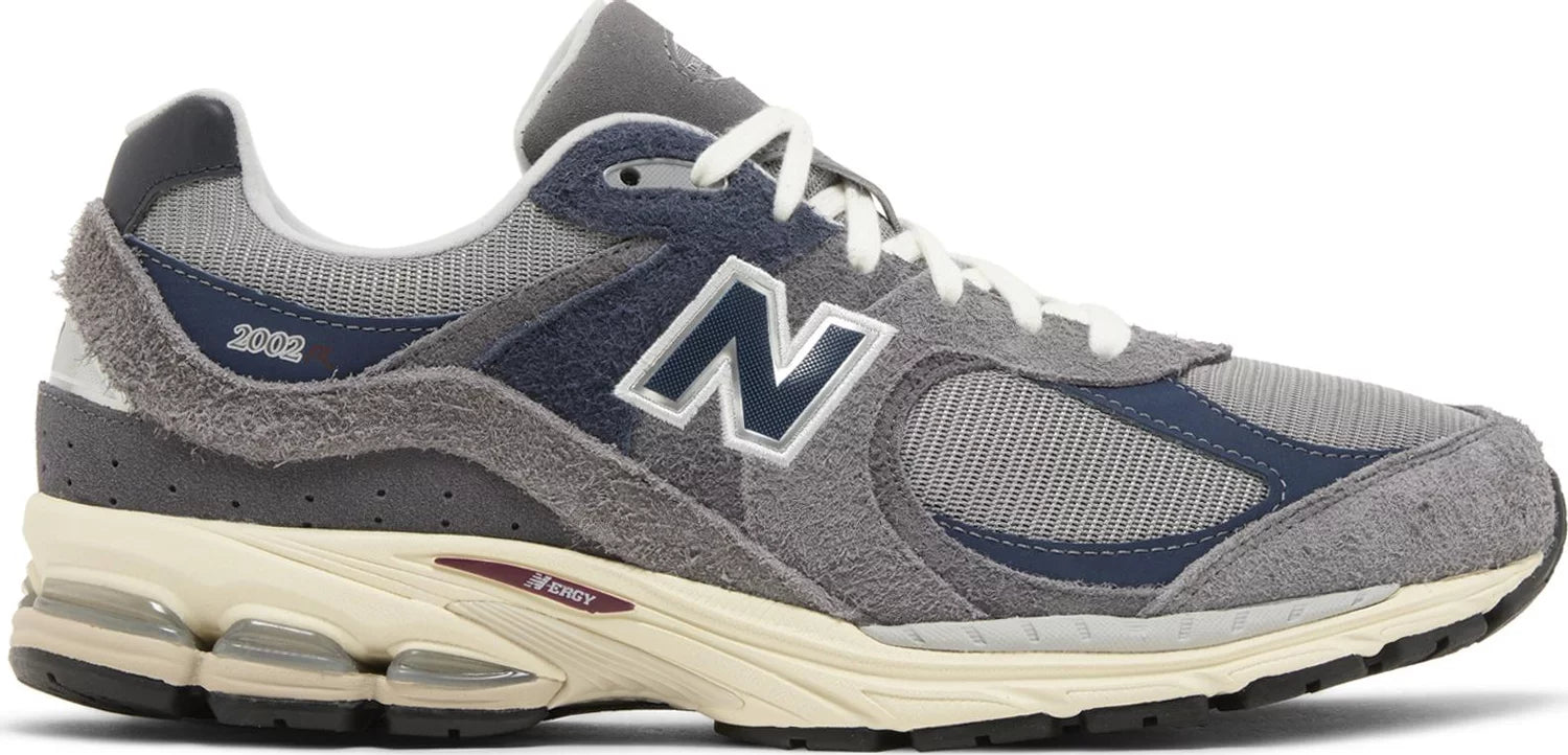 New Balance 2002R Navy Castlerock