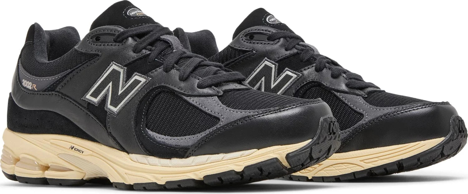 New Balance 2002R 'Leather Pack - Vintage Black'