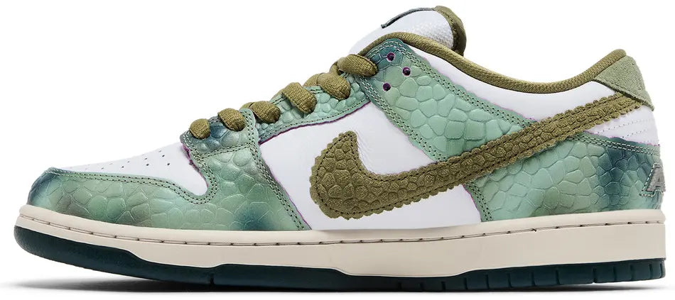 Alexis Sablone x Nike Dunk Low SB 'Chameleon' Women