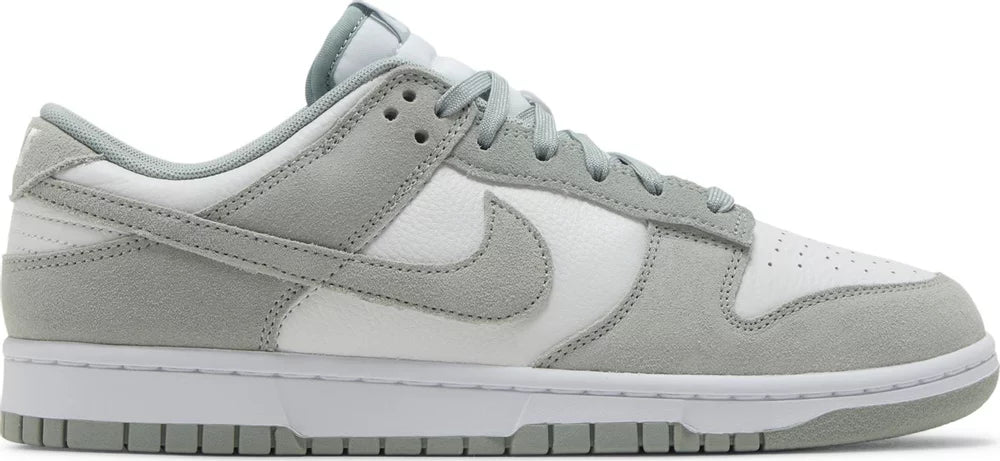 Nike Dunk Low SE 'Light Pumice'