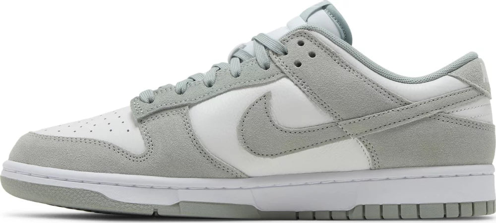 Nike Dunk Low SE 'Light Pumice'