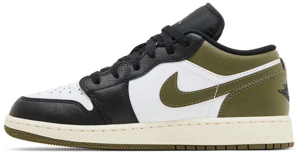 Air Jordan 1 Low GS 'Black Toe Medium Olive'