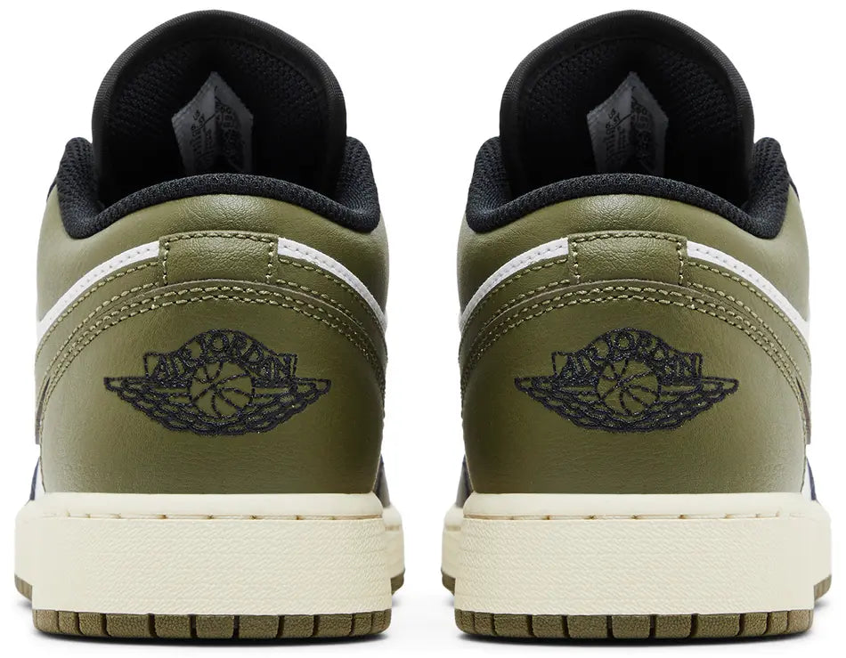 Air Jordan 1 Low GS 'Black Toe Medium Olive'