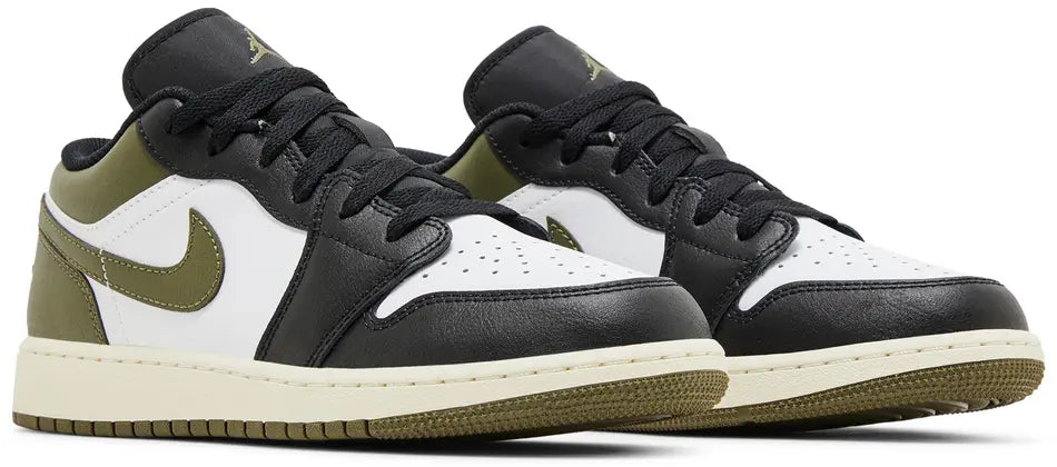 Air Jordan 1 Low GS 'Black Toe Medium Olive'