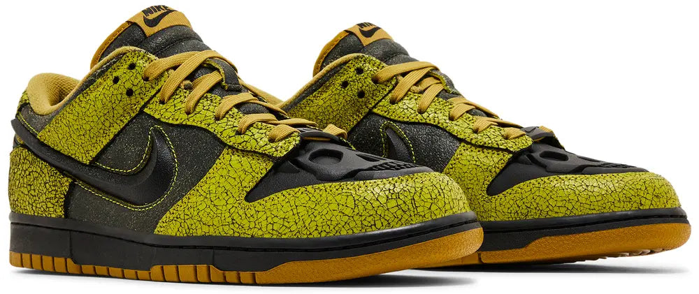 Nike Dunk Low 'Halloween Skull'