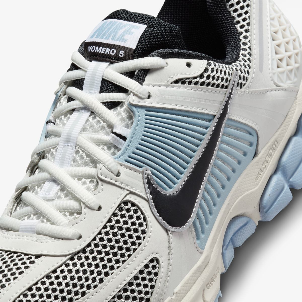 Nike Wmns Air Zoom Vomero 5 'Light Armory Blue'