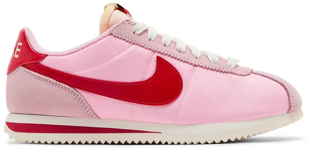Nike Cortez TXT Medium Soft Pink Sail