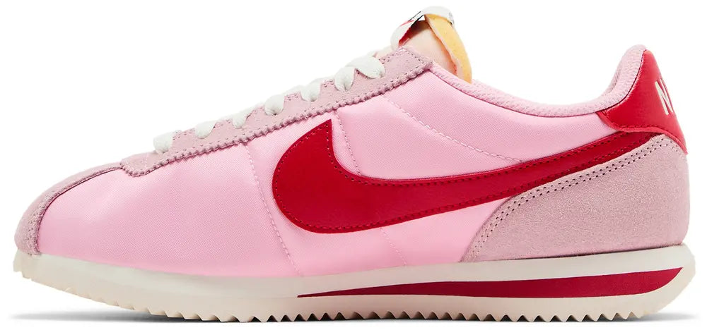 Nike Cortez TXT Medium Soft Pink Sail