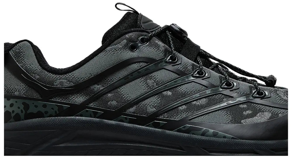 Hoka One One Mafate Three2 Tech Stealth Black Carbon