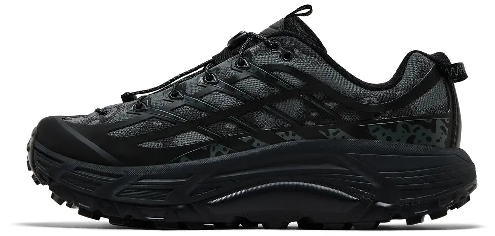 Hoka One One Mafate Three2 Tech Stealth Black Carbon