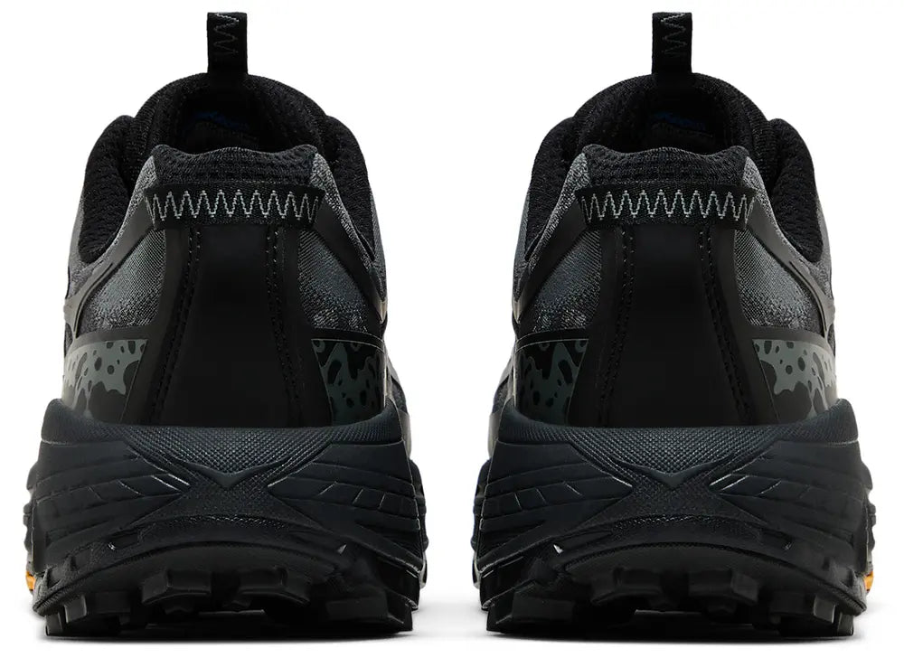 Hoka One One Mafate Three2 Tech Stealth Black Carbon