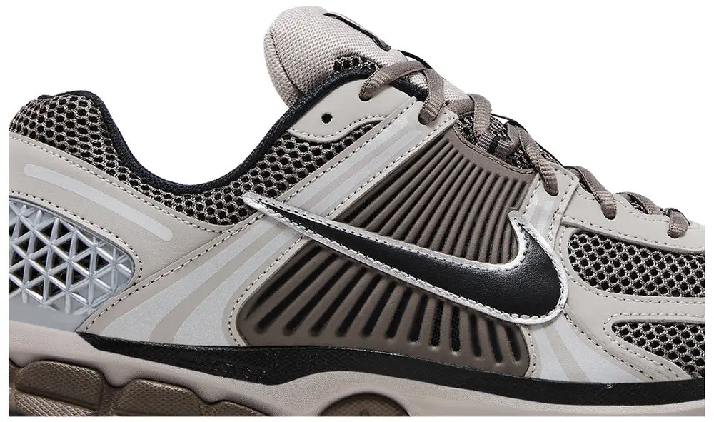 Nike Zoom Vomero 5 College Grey Cave Stone