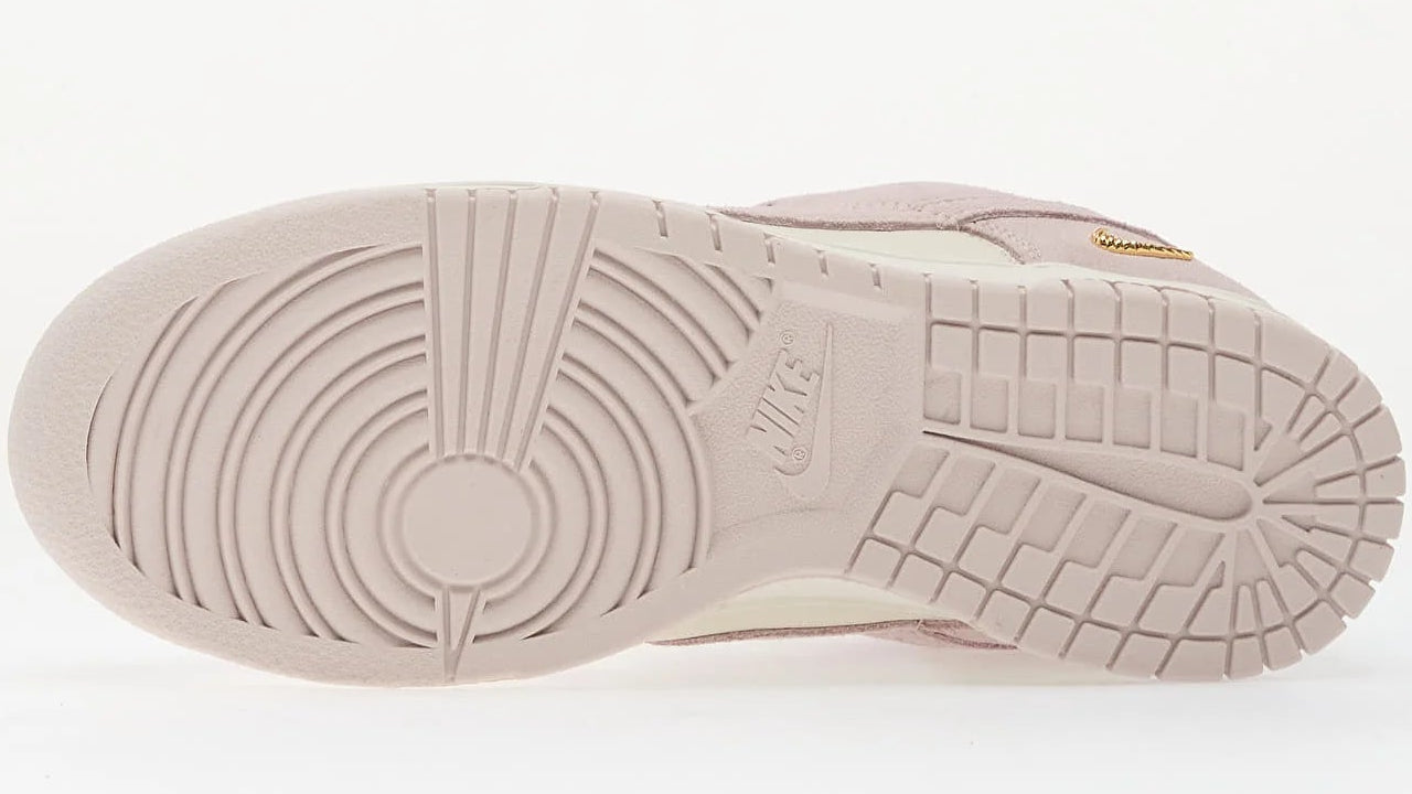 Nike Wmns Dunk Low 'Sail Pearl Pink'