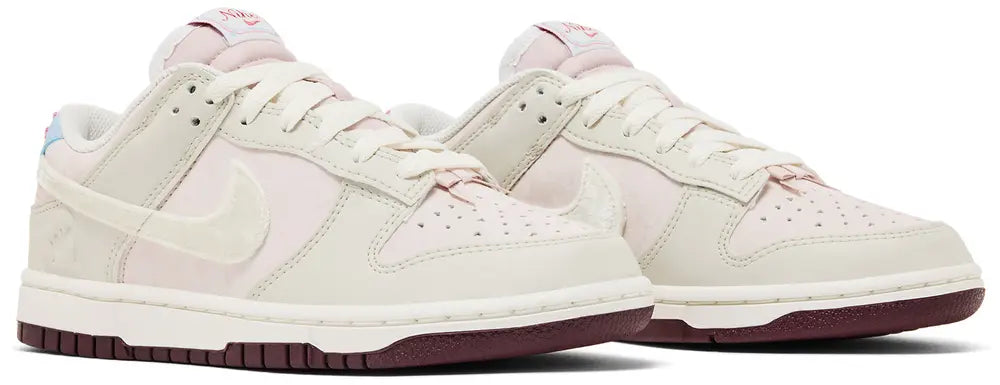 Nike Wmns Dunk Low 'Valentine's Day' 2026