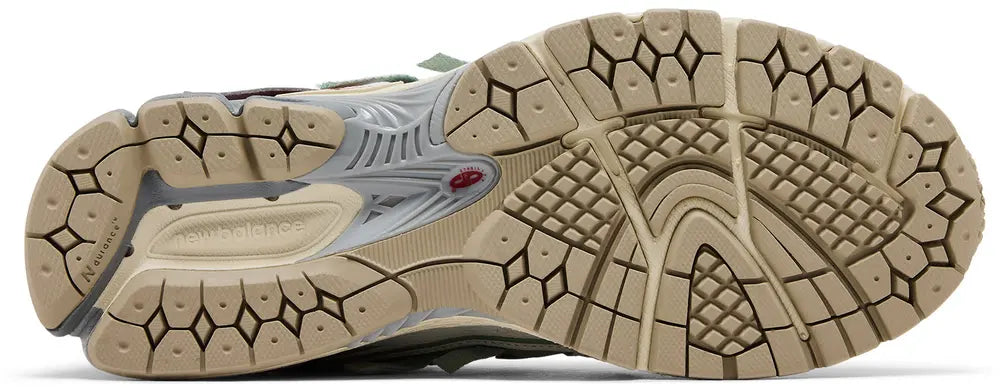 New Balance 1906 Sea Salt Lone Star Grey