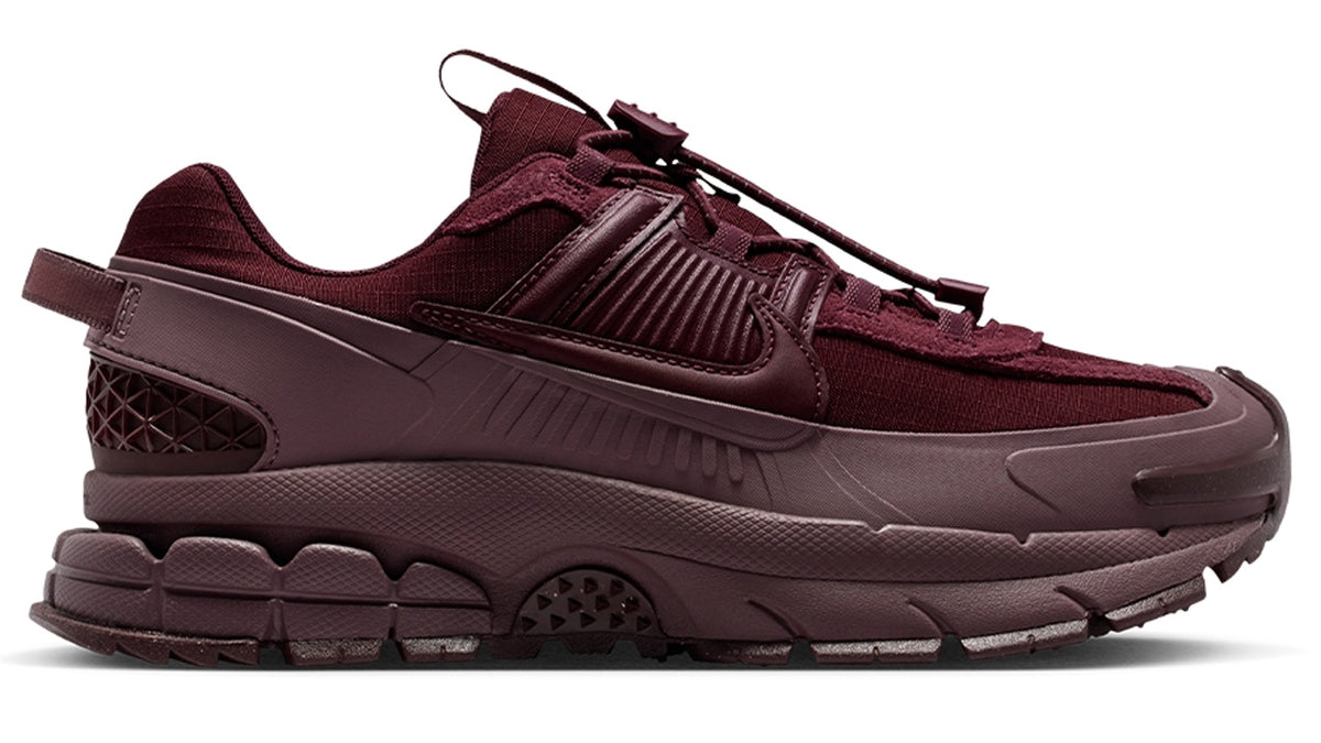 Nike Zoom Vomero Roam Burgundy Crush