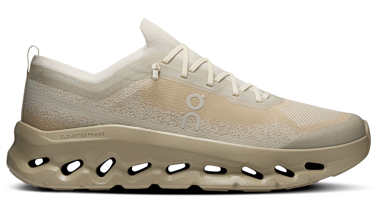 On Running x Zendaya Cloudtilt Moon Beige