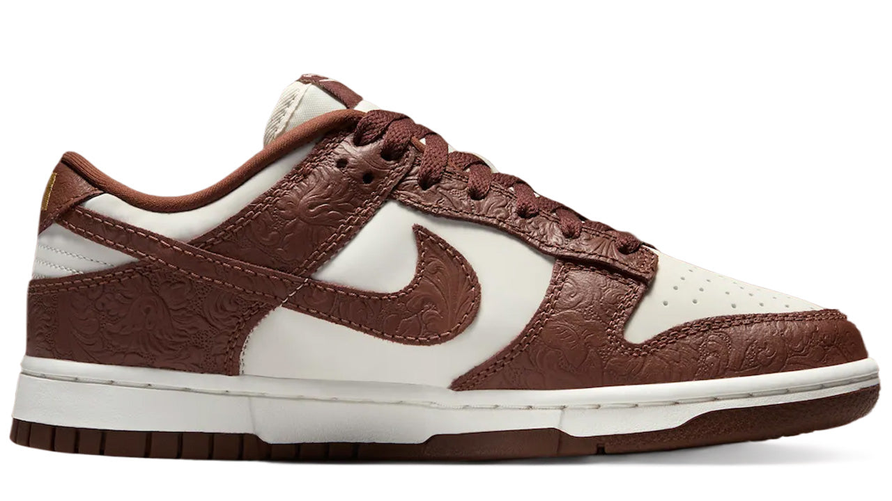 Nike Wmns Dunk Low 'Sail Metallic Gold'
