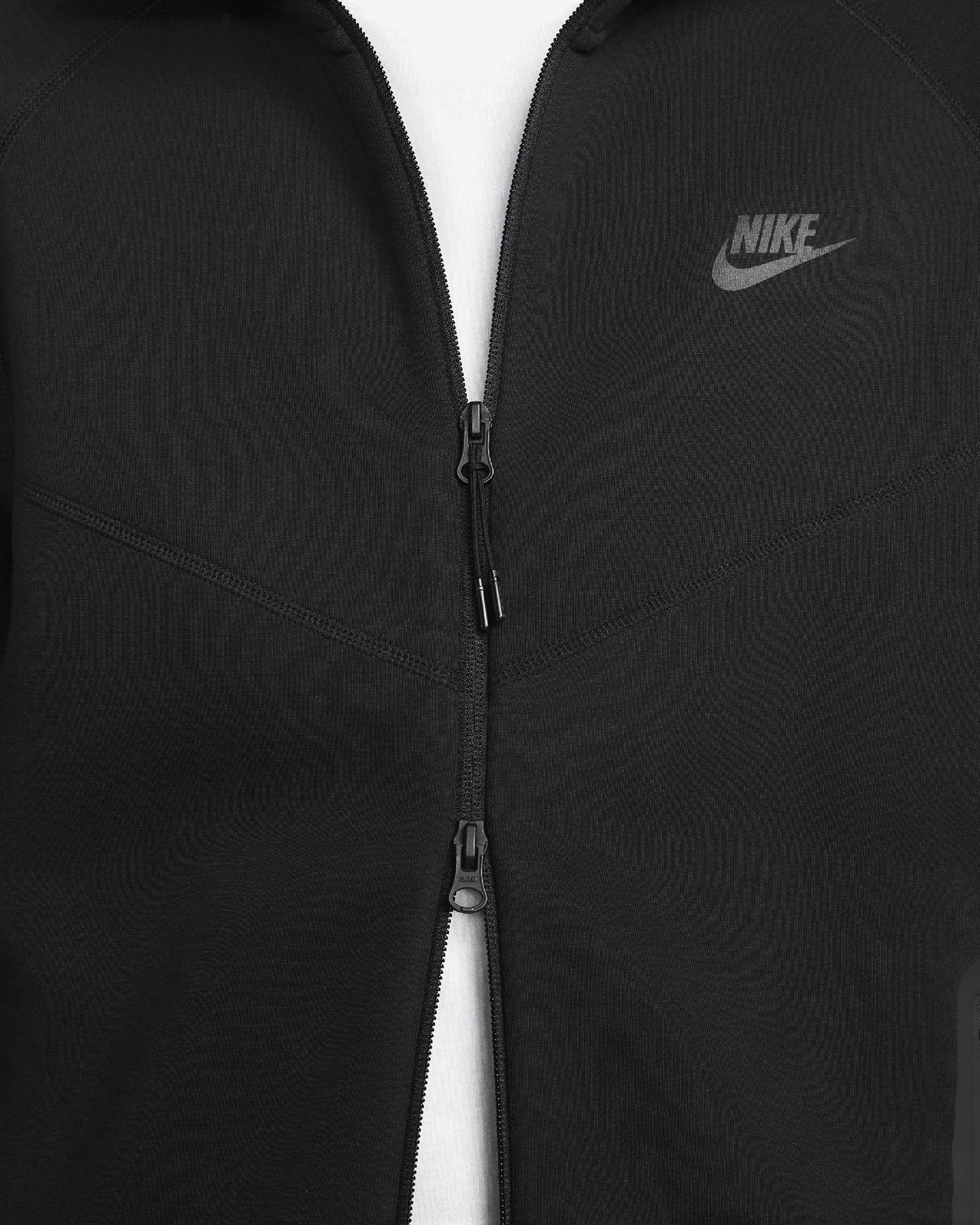 Nike Tech Fleece Full-Zip Hoodie Black