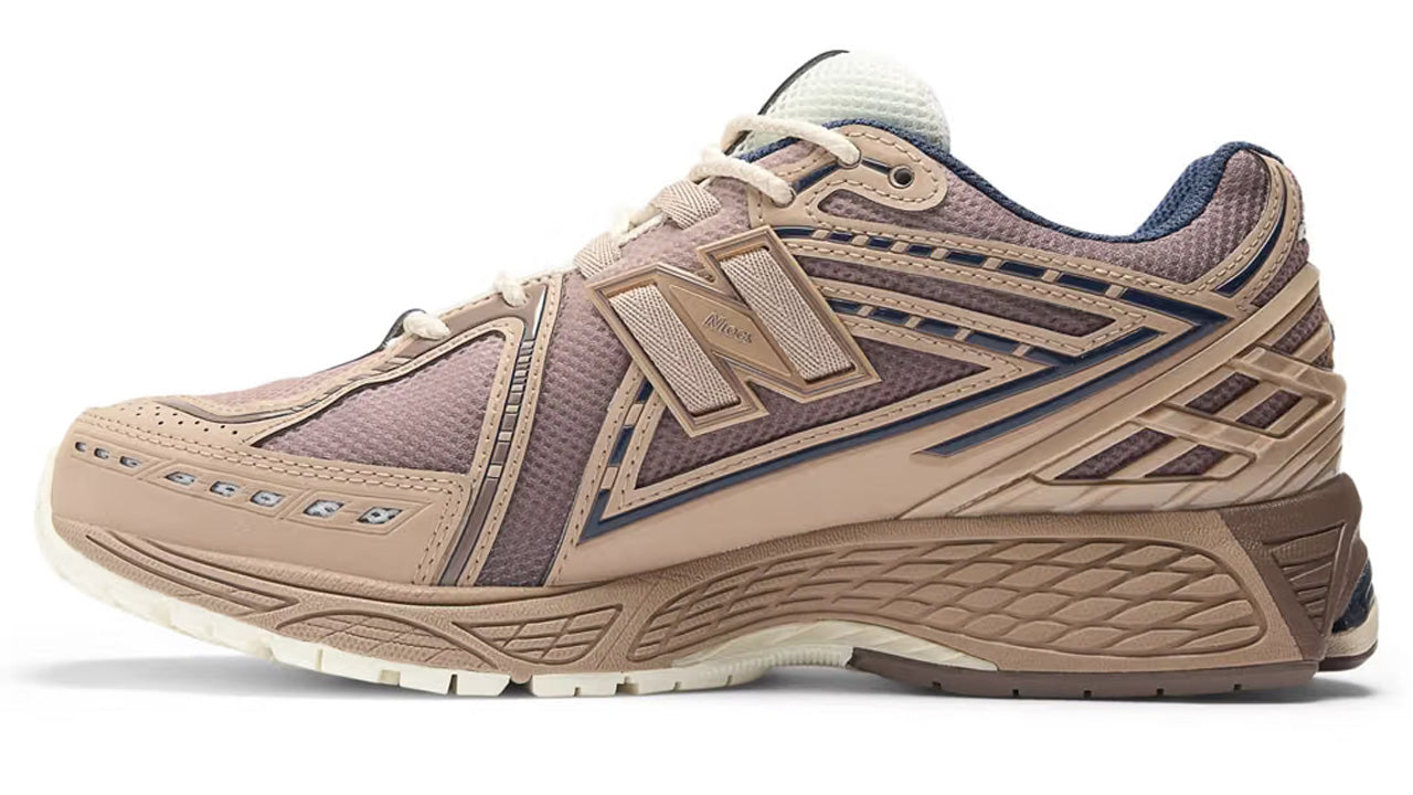 New Balance 1906R Earth Shadow Flat Taupe