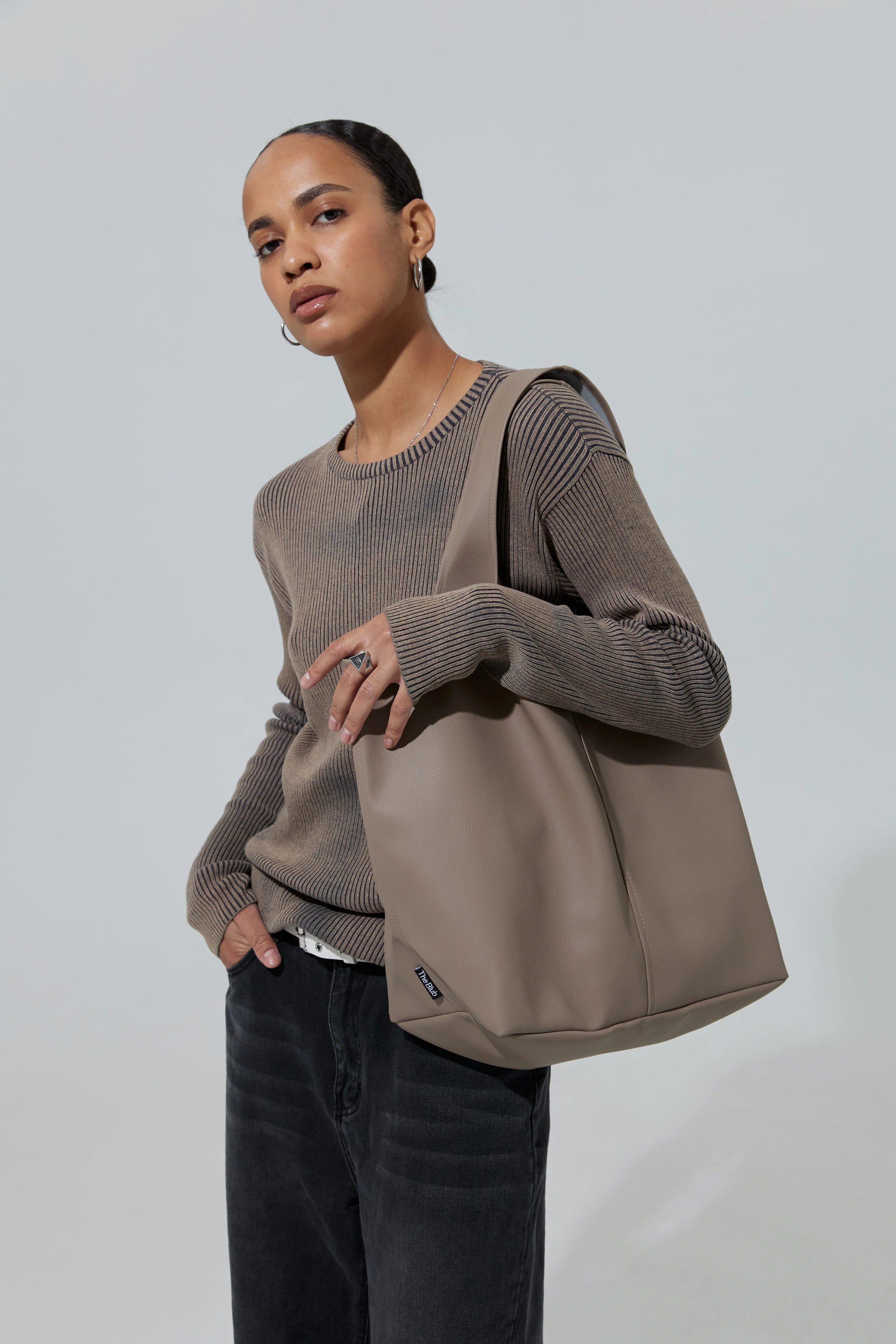 The Blub Tote Leather Bag