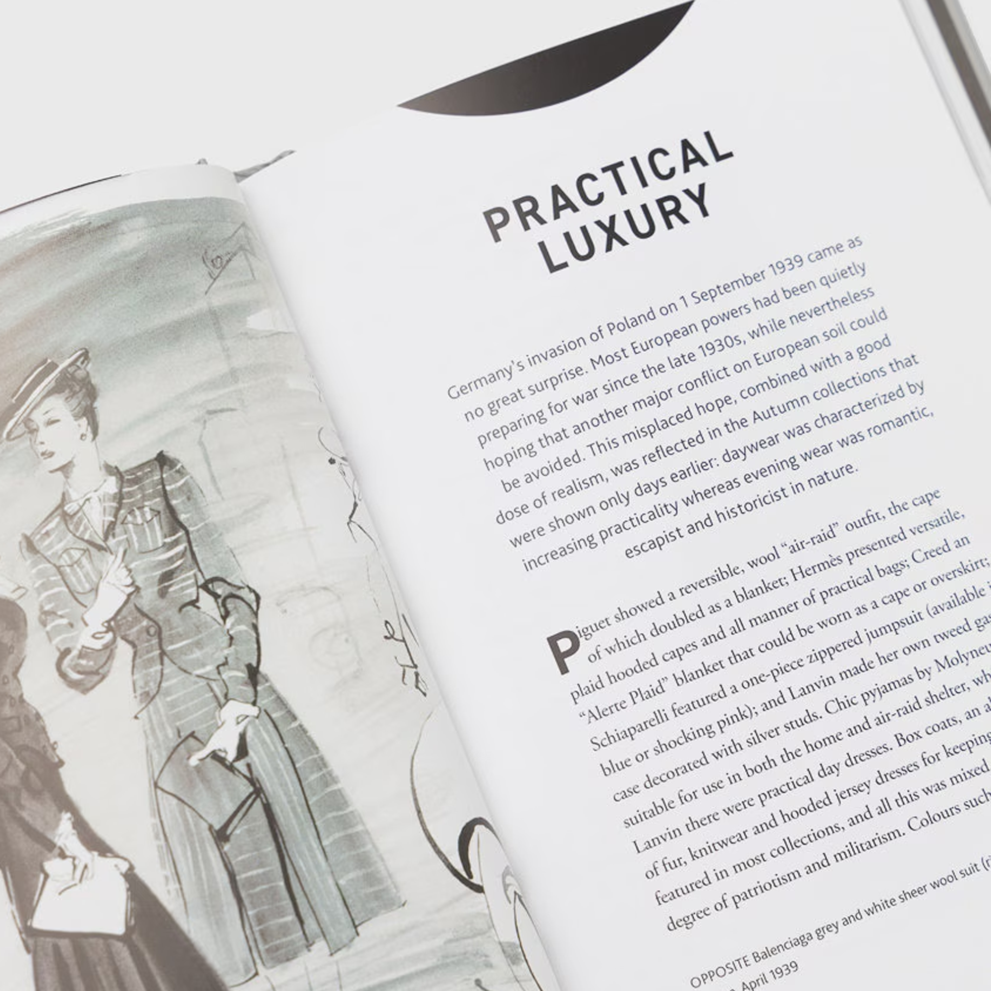 Welbeck Publishing Group Little Book Of Balenciaga