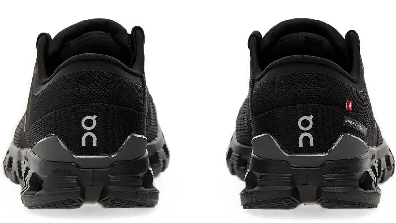 ON Cloud X 4 'Black Eclipse'
