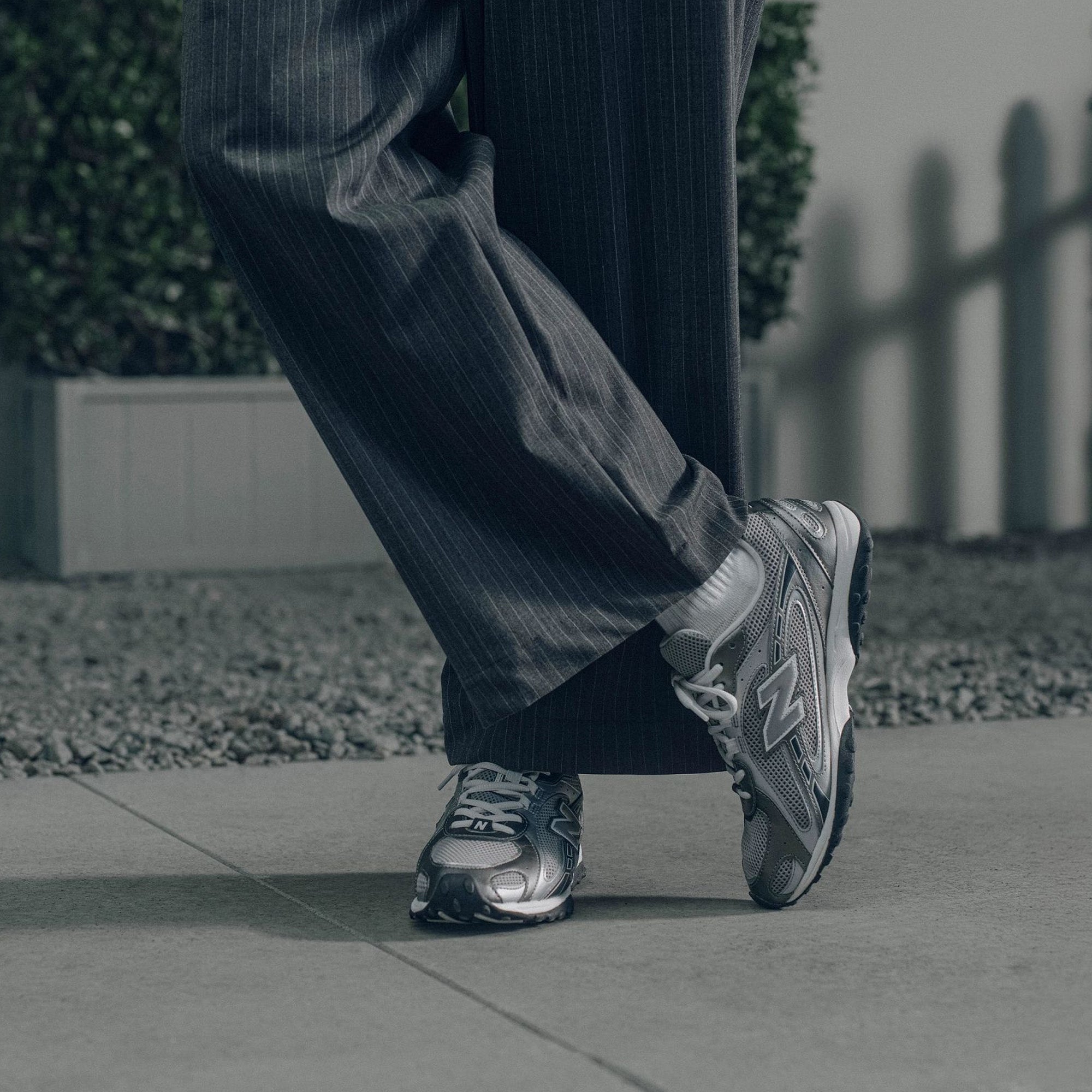 New Balance 204L 'Dark Silver Metallic'