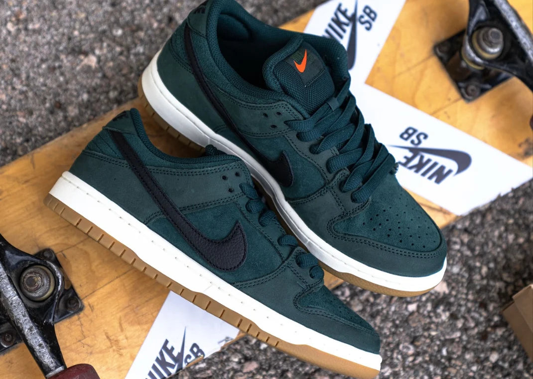 Nike Dunk Low Pro SB 'Deep Fir'
