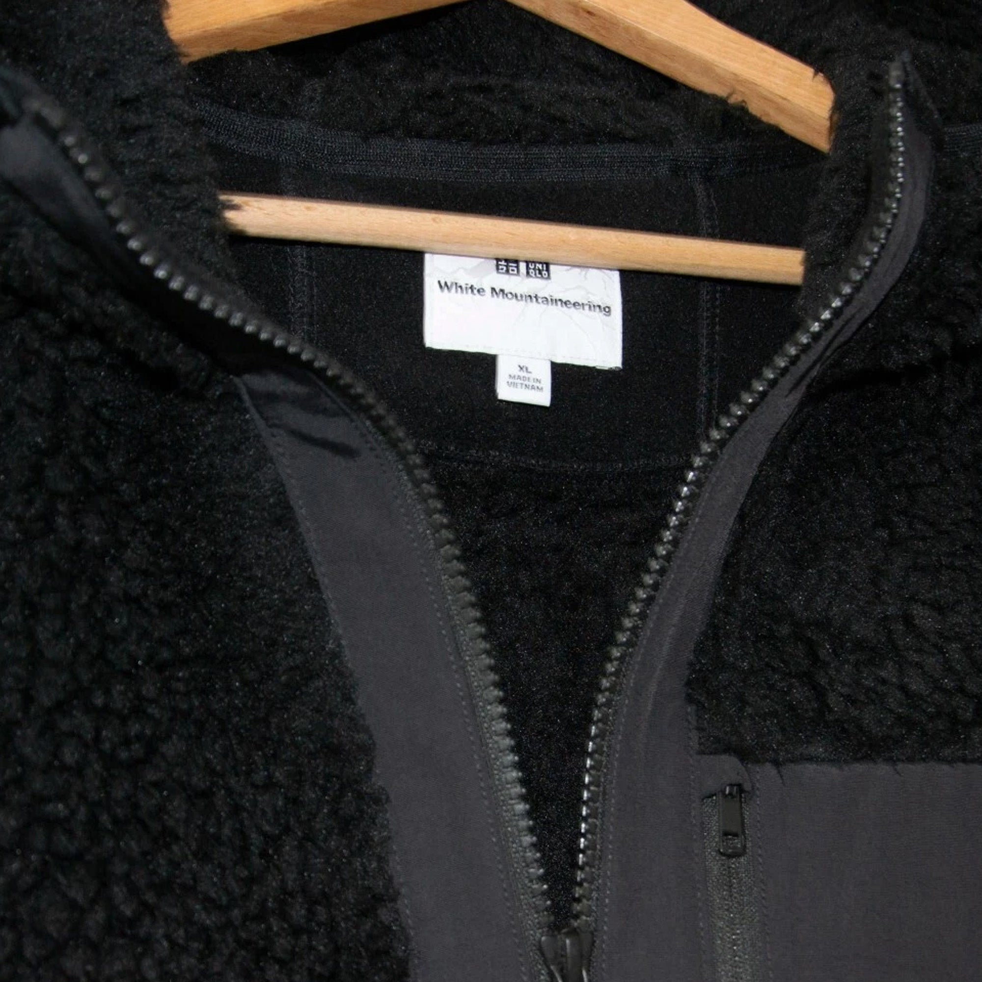 Uniqlo Fleece Black Hoodie