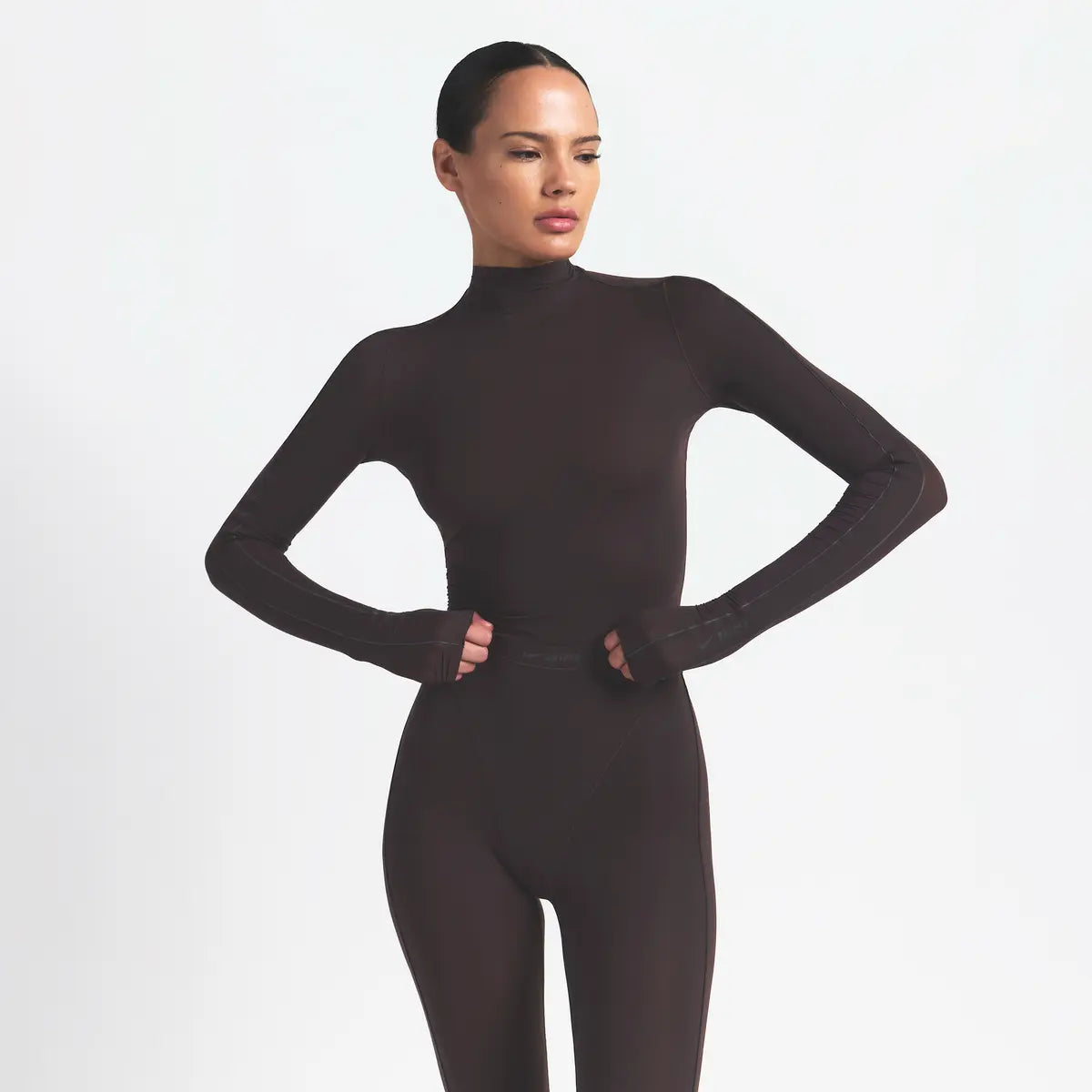 NikeSKIMS Weightless Layers Women's Mock-Neck Long-Sleeve Top Dark Roast