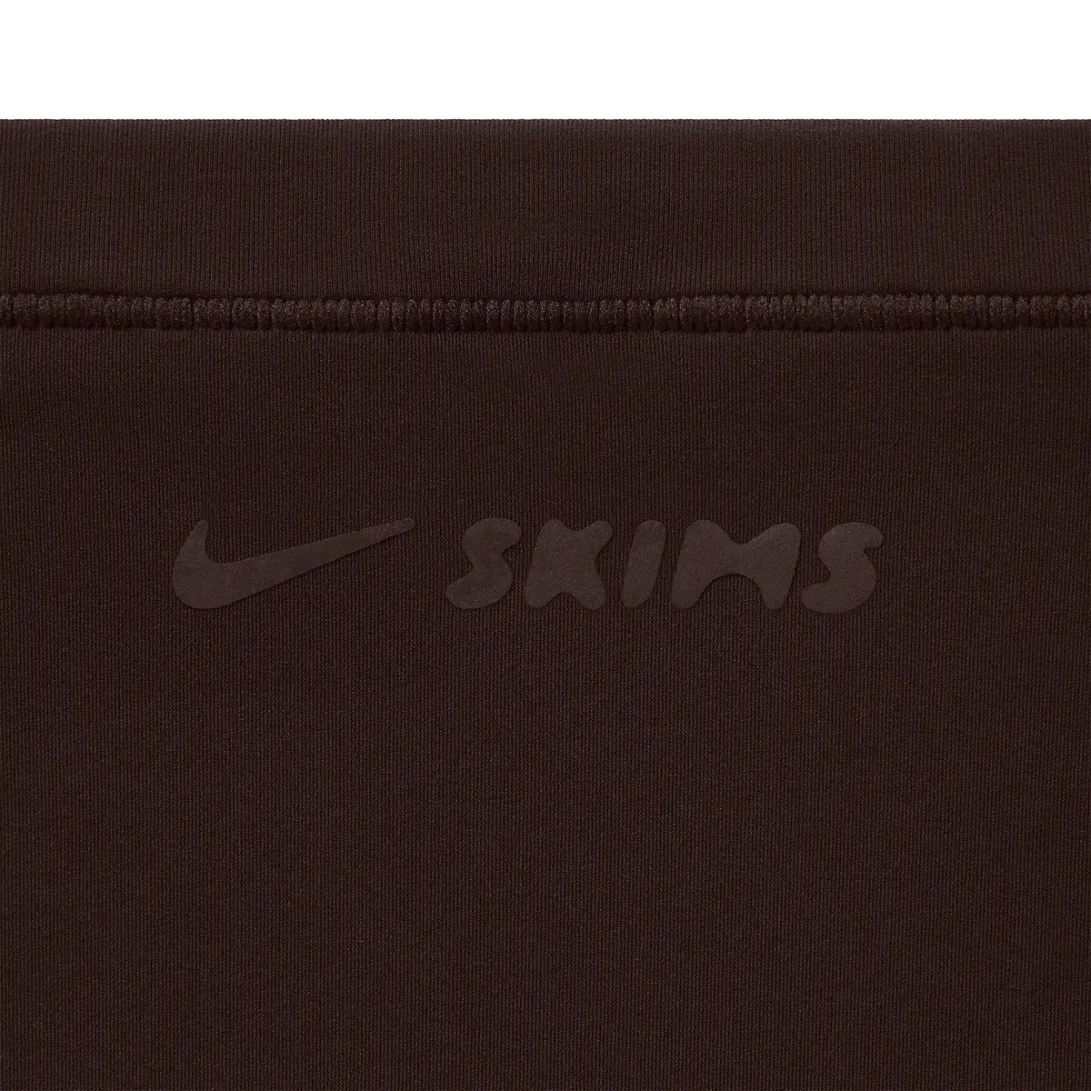 NikeSKIMS Weightless Layers Women's Mock-Neck Long-Sleeve Top Dark Roast
