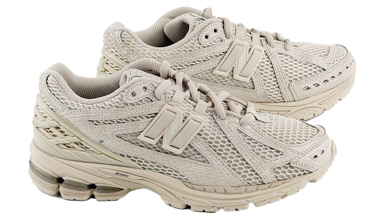 New Balance 1906R Earth Shadow Flat Taupe
