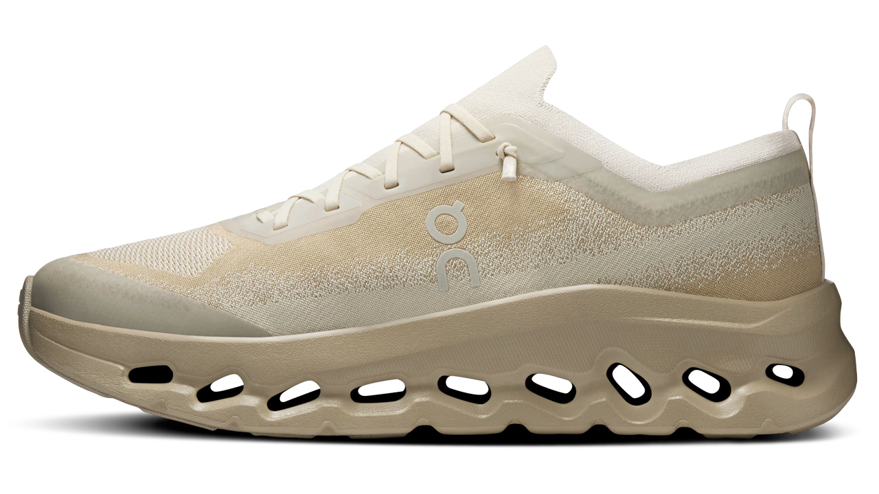 On Running x Zendaya Cloudtilt Moon Beige