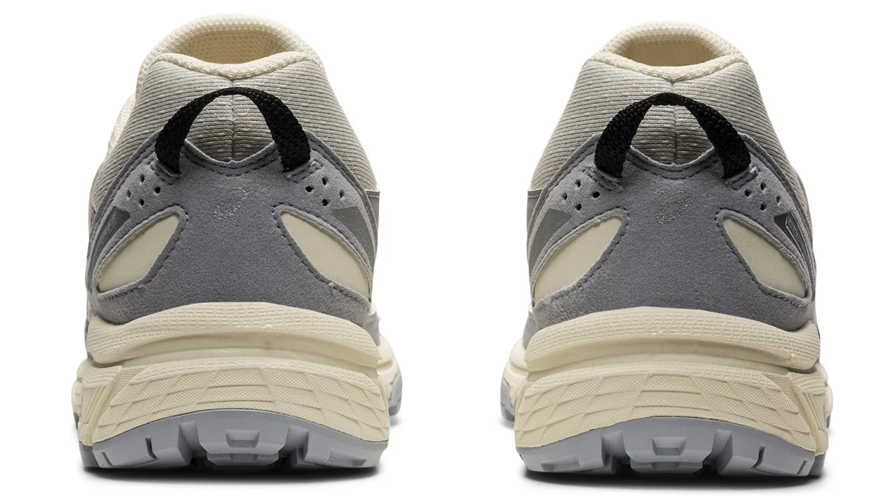 Asics Gel-Venture 6 Grey Beige