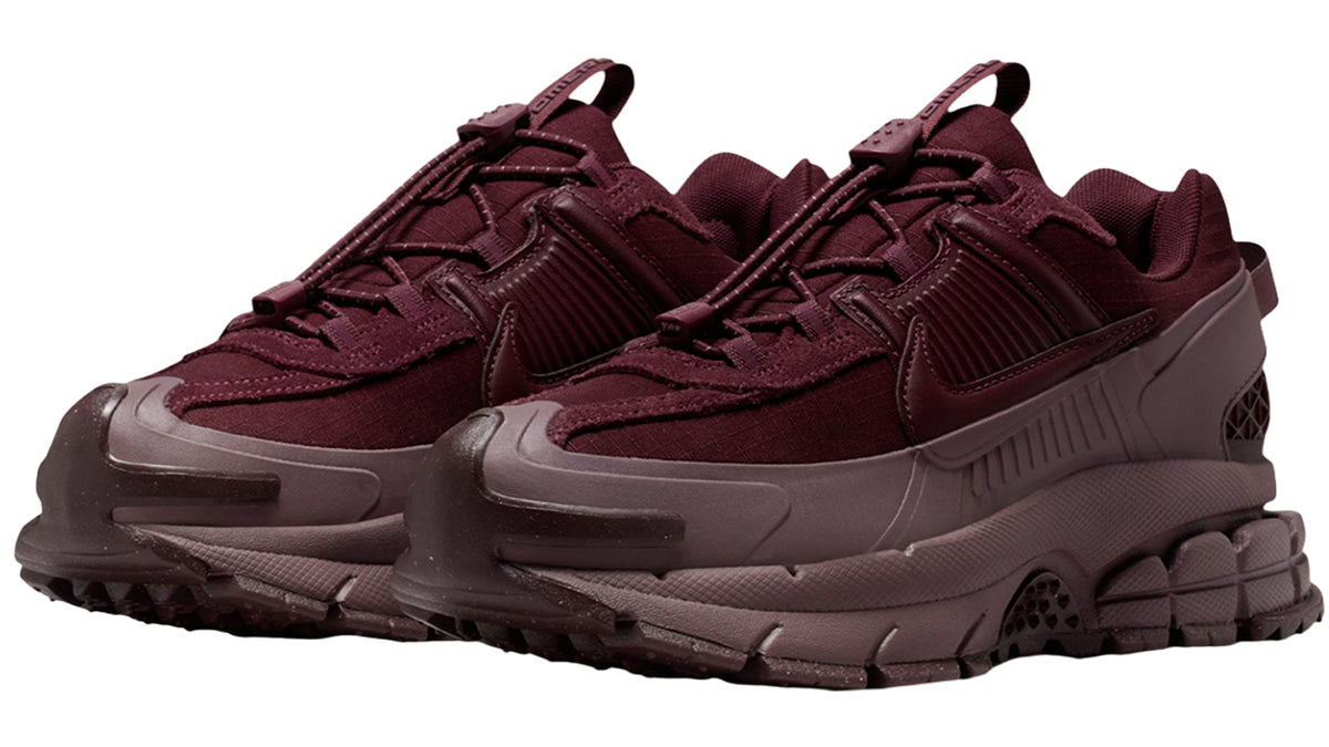 Nike Zoom Vomero Roam Burgundy Crush