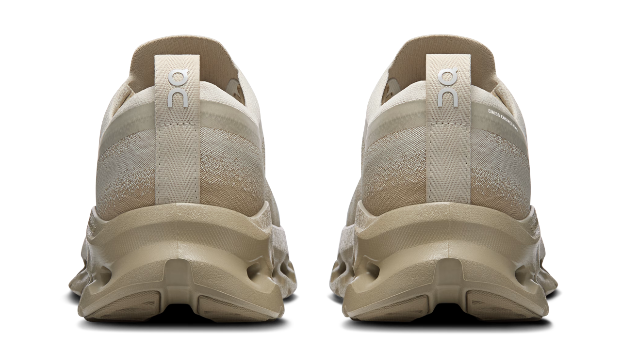 On Running x Zendaya Cloudtilt Moon Beige