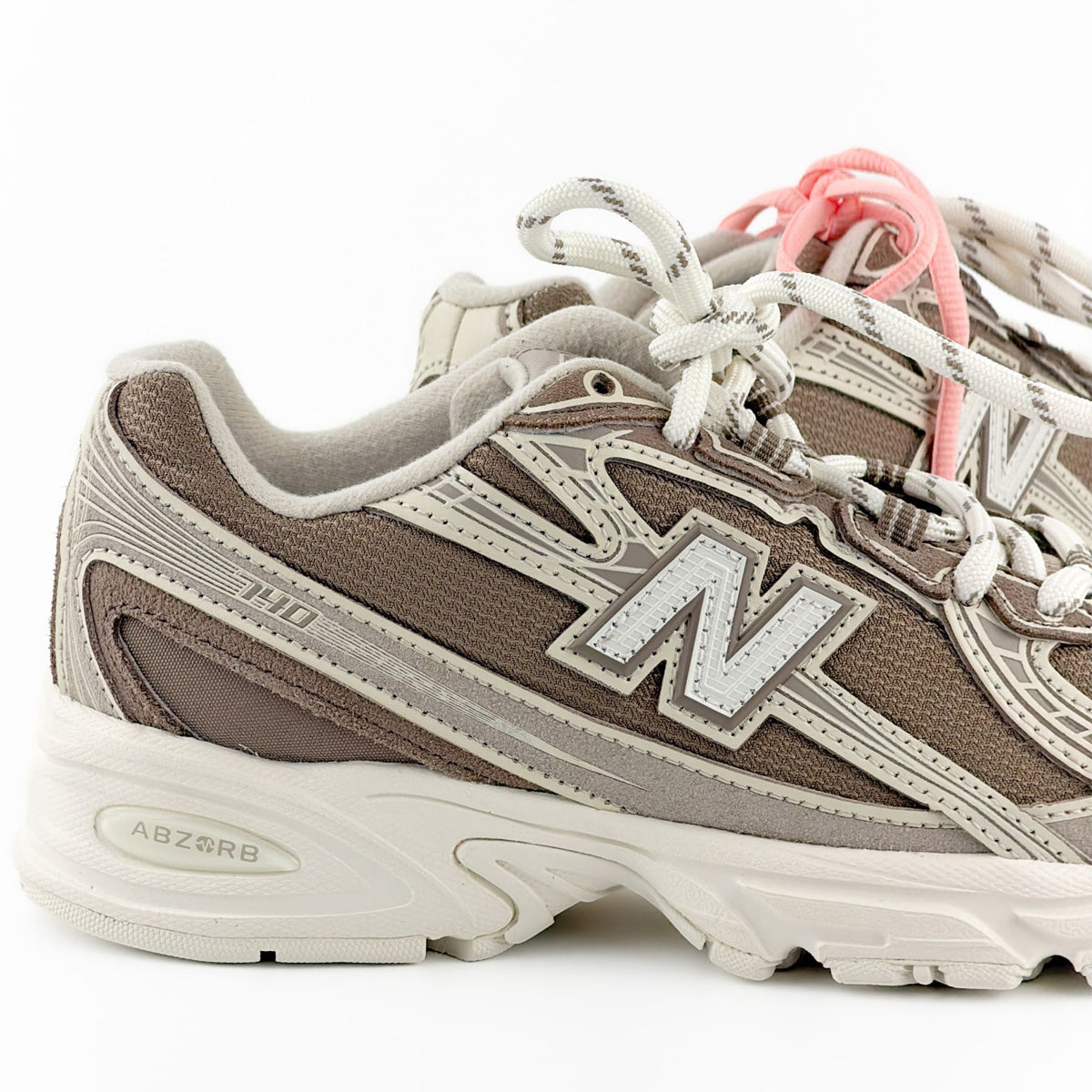 New Balance 740 Mushroom Linen